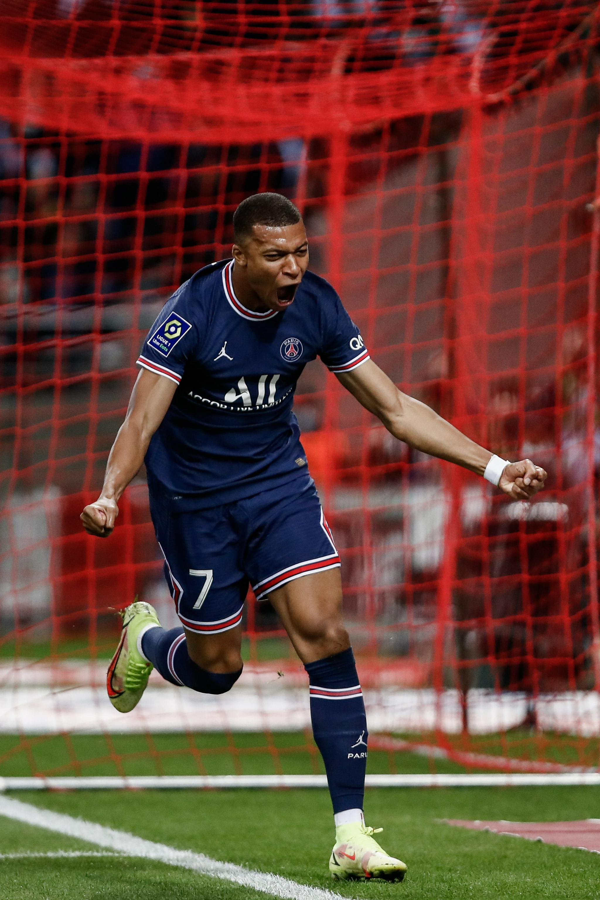 85场83球17助，C罗在沙特联赛已直接参与100球（C罗沙特联赛直接参与破百：85场83球17助）