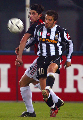 迪马尔科：我们有些低估凯拉特，不过前四轮全胜是关键（迪马尔科谈失误与目标：低估了凯拉特，首四战全胜至关重要）