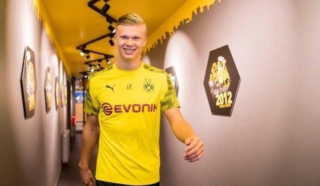 砍14分+4次封盖！中国男篮18岁2米13中锋闪耀：追赶杨瀚森进NBA？（14分4盖帽爆发！中国男篮18岁、2米13中锋闪耀：能否追上杨瀚森冲击NBA？）