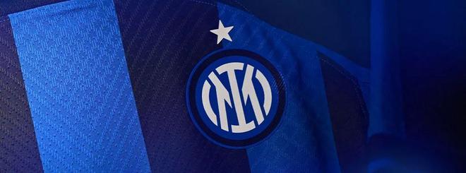 阿姆拉巴特：安东尼不该吃红牌，他并非故意踢对方面部（阿姆拉巴特：安东尼不应被罚下，他并非故意踢中对方脸部）