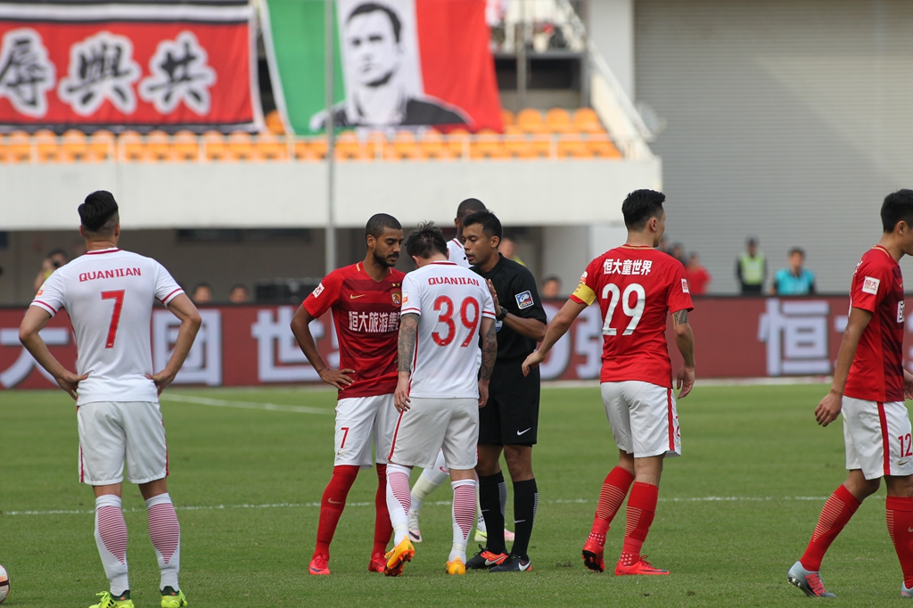 卡纳瓦罗：乌兹别克将从世界杯学习；未来想回意大利证明自己（卡纳瓦罗：乌兹别克将借世界杯取经，未来盼回归意大利自证实力）