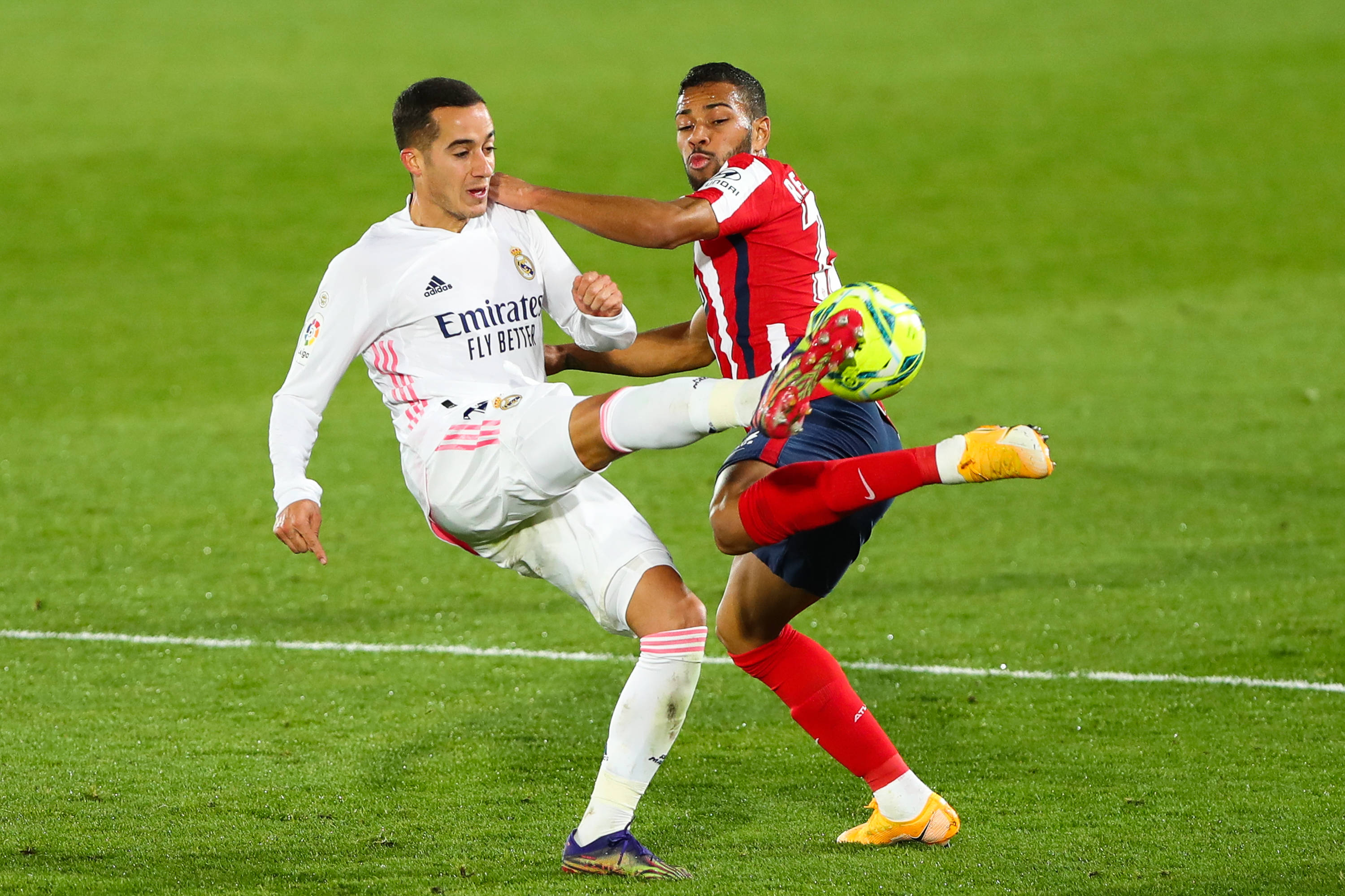 客场2-1力克中国香港，新加坡时隔41年重返亚洲杯正赛（2-1客胜中国香港，新加坡阔别41年重返亚洲杯正赛）